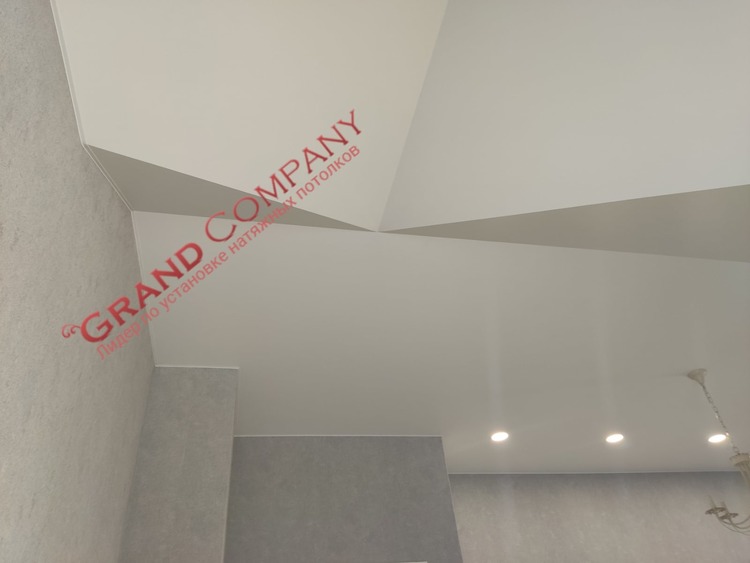 натяжні стелі в херсоні заказати