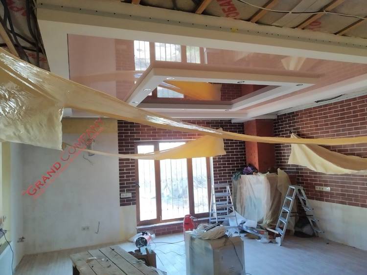 Натяжные потолки по низким ценам