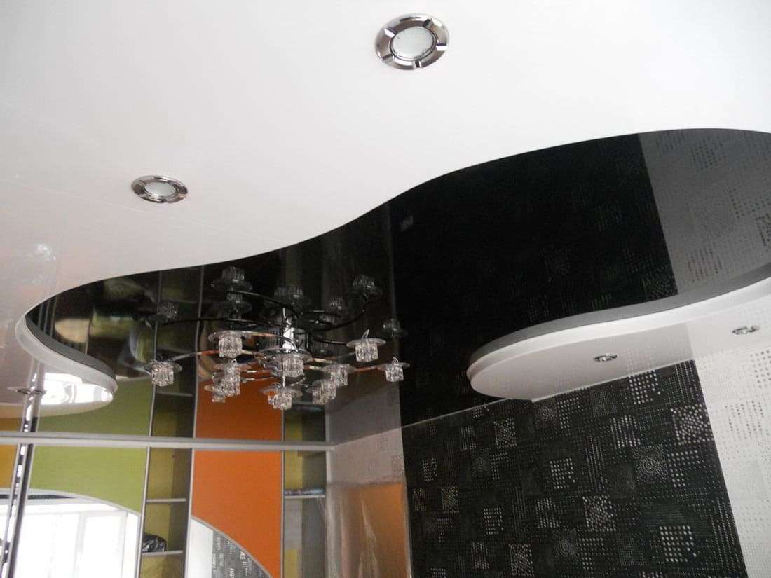 черные натяжные потолки в украине